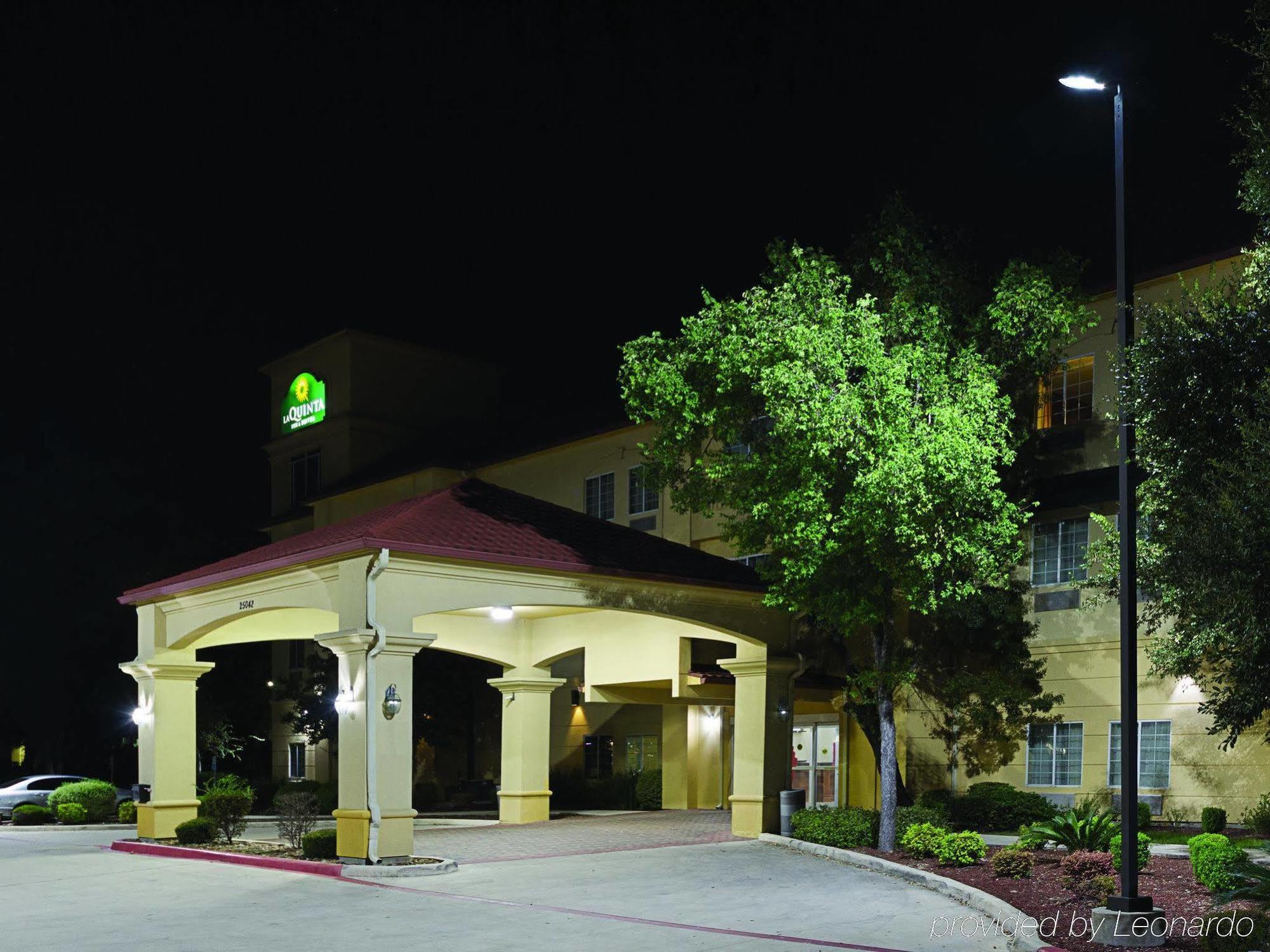 La Quinta By Wyndham San Antonio The Dominion Hotel Exterior foto